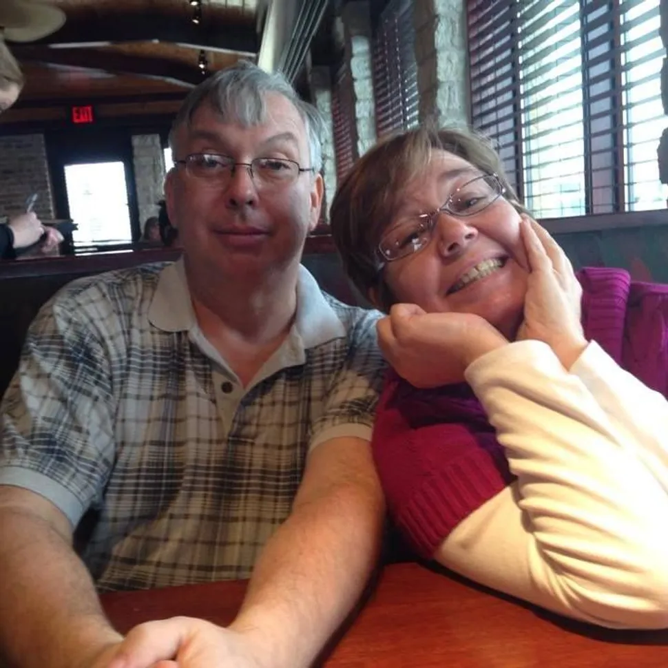 Caregiver & Patient Advocate Donna Elkey Chats Tom Brokaw, Getting A Myeloma Specialist, And Asking Tough Questions image